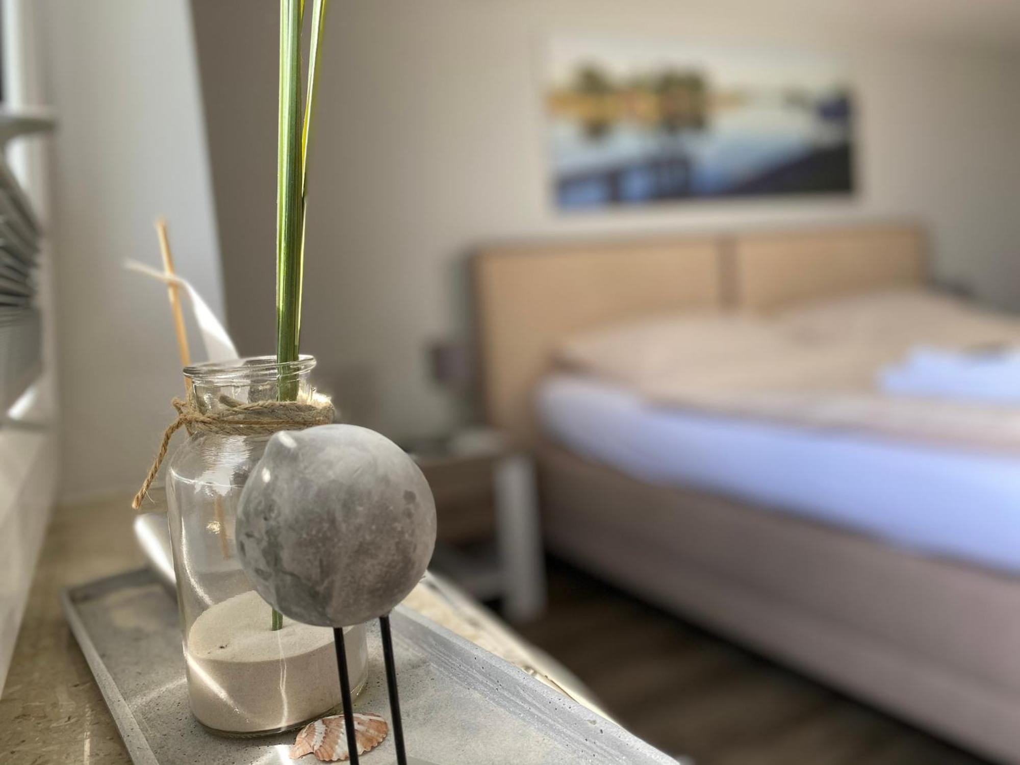 Zum Alten Faehrhaus - Bed & Breakfast Wrohm Kültér fotó
